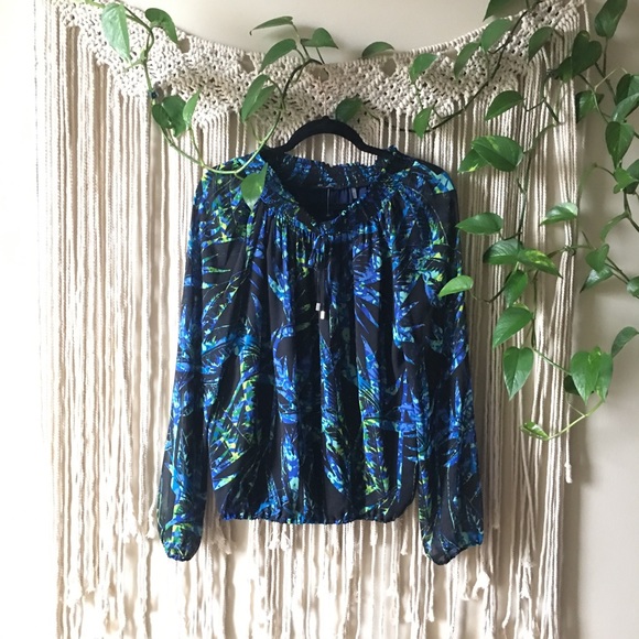 NWOT Black Tropical Abstract Peasant Blouse - Picture 1 of 5